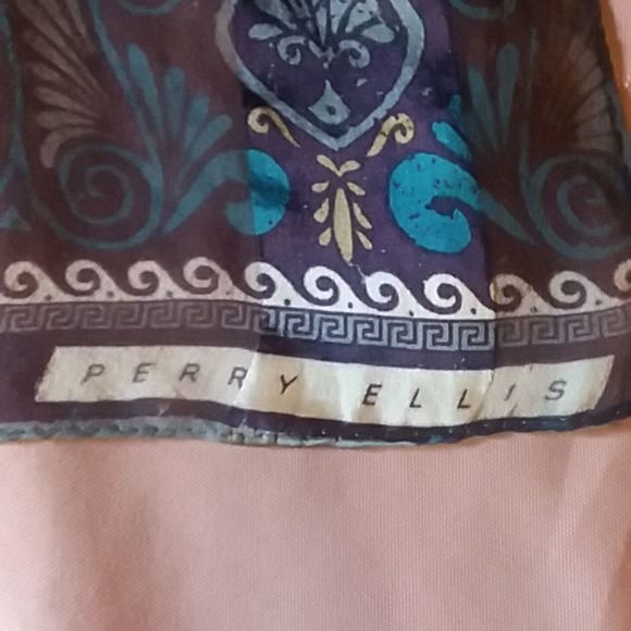 Perry Ellis sheer scarf purple, blue,bronze, and black - Picture 10 of 13